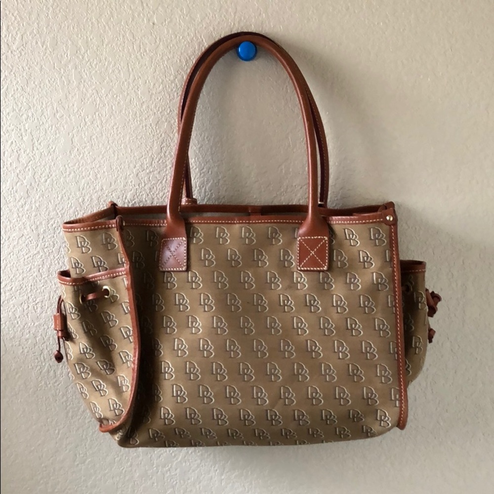 D&B Tote - Picture 2 of 7